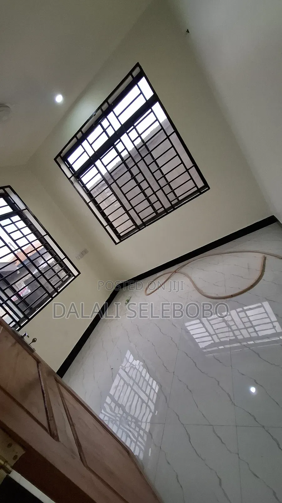 2bedrooms Office Space Better Fresh Only