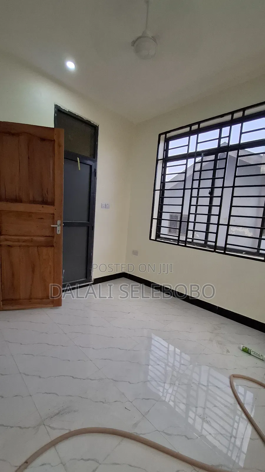 2bedrooms Office Space Better Fresh Only
