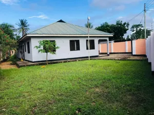 3bdrm House in Yusuph Mchakama, Bunju for sale