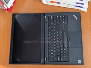 Laptop Lenovo Thinkpad T14s Gen 1 48GB Intel Core I7 SSD 1T