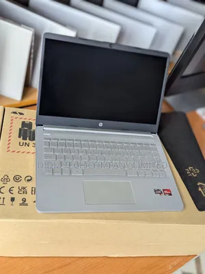 Laptop HP 14S 8GB AMD Ryzen 5 SSD 512GB