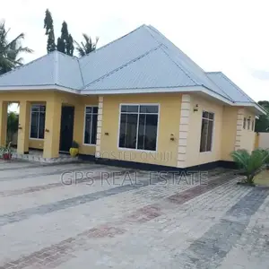 3bdrm House in Bunju Kwa Baharia, Kinondoni for sale