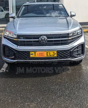 Volkswagen Touareg 2024 Gray