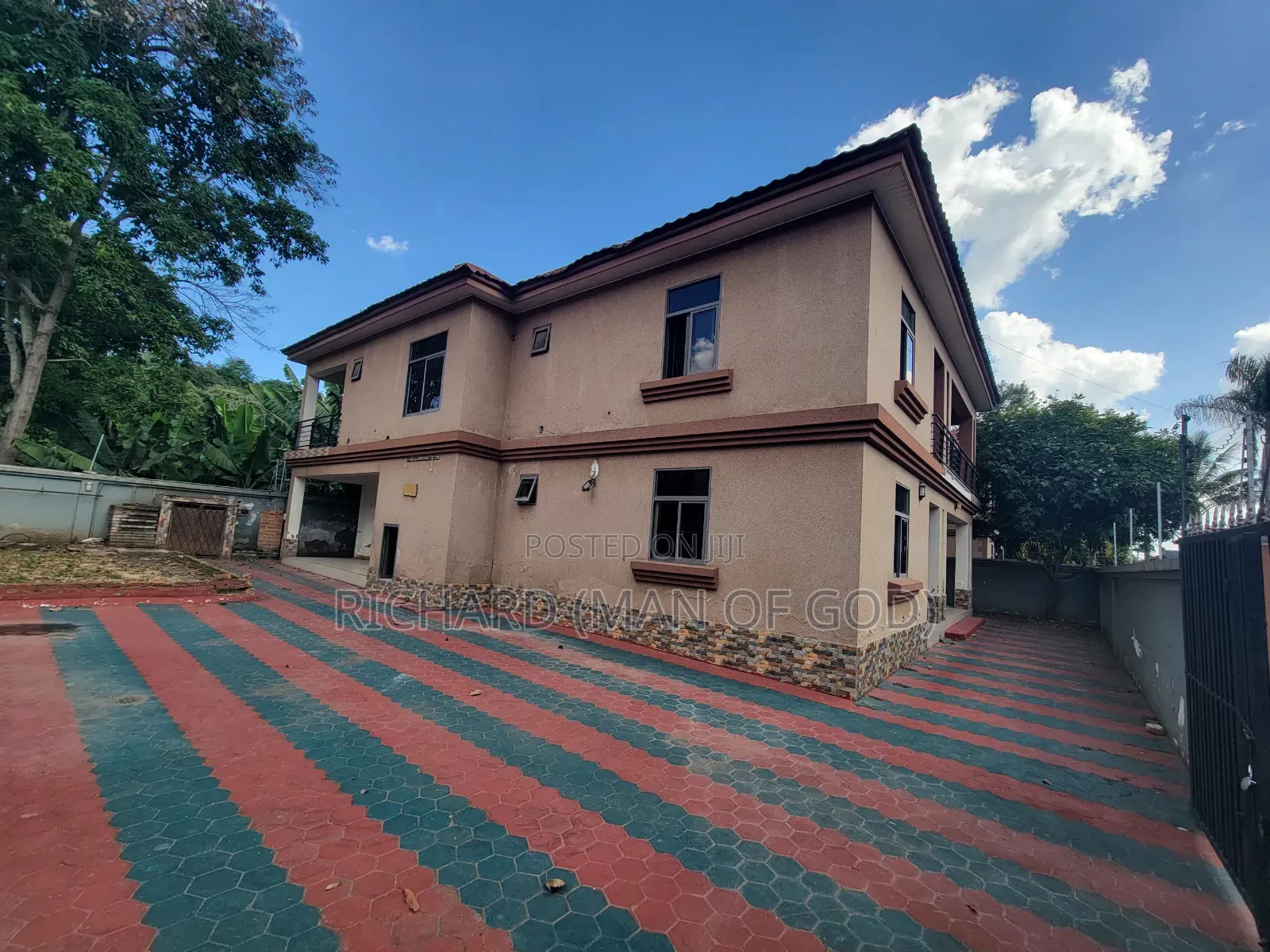 4bdrm Mansion in Arusha for rent
