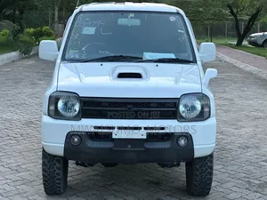 Suzuki Jimny 2002 White
