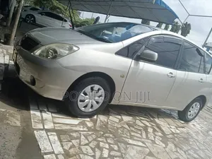 Toyota Corolla Spacio 2004 Silver