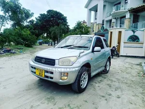 Toyota RAV4 Automatic 2000 Silver
