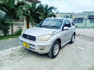 Toyota RAV4 Automatic 2000 Silver