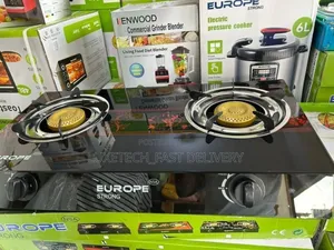 Europe Strong Two-Burner Gas Stove With a Glass Top