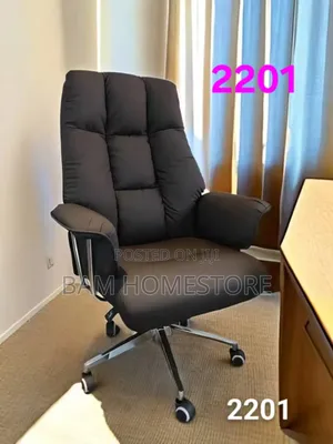 360° Rotatable Office Executive Chair