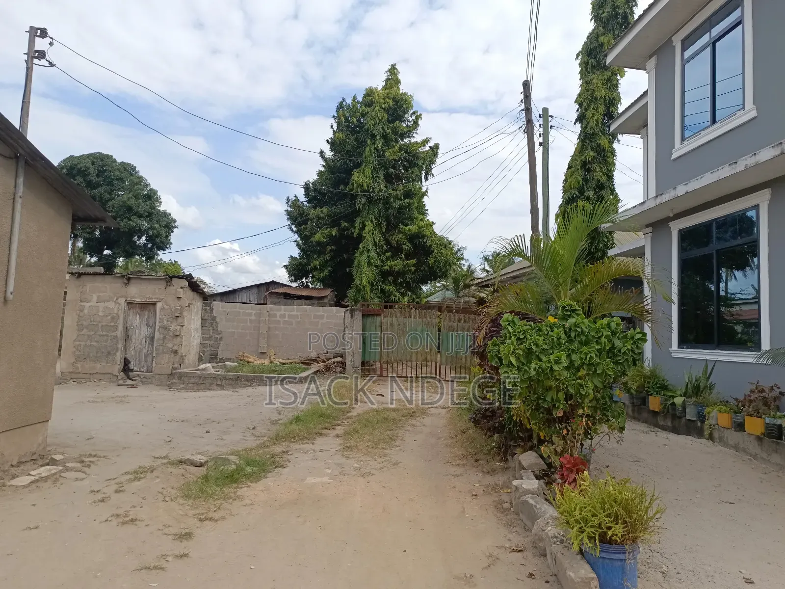 3bdrm House in Km, Ukonga for sale