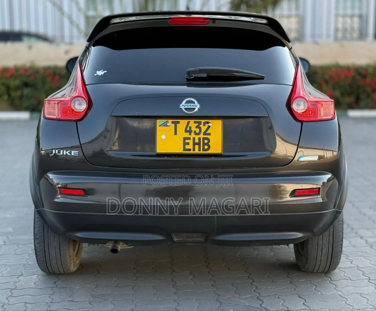 Nissan Juke 2012 Black