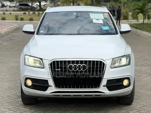 Audi Q5 2.0T Premium quattro 4dr SUV AWD (2.0L 4cyl Turbo 8A) 2014