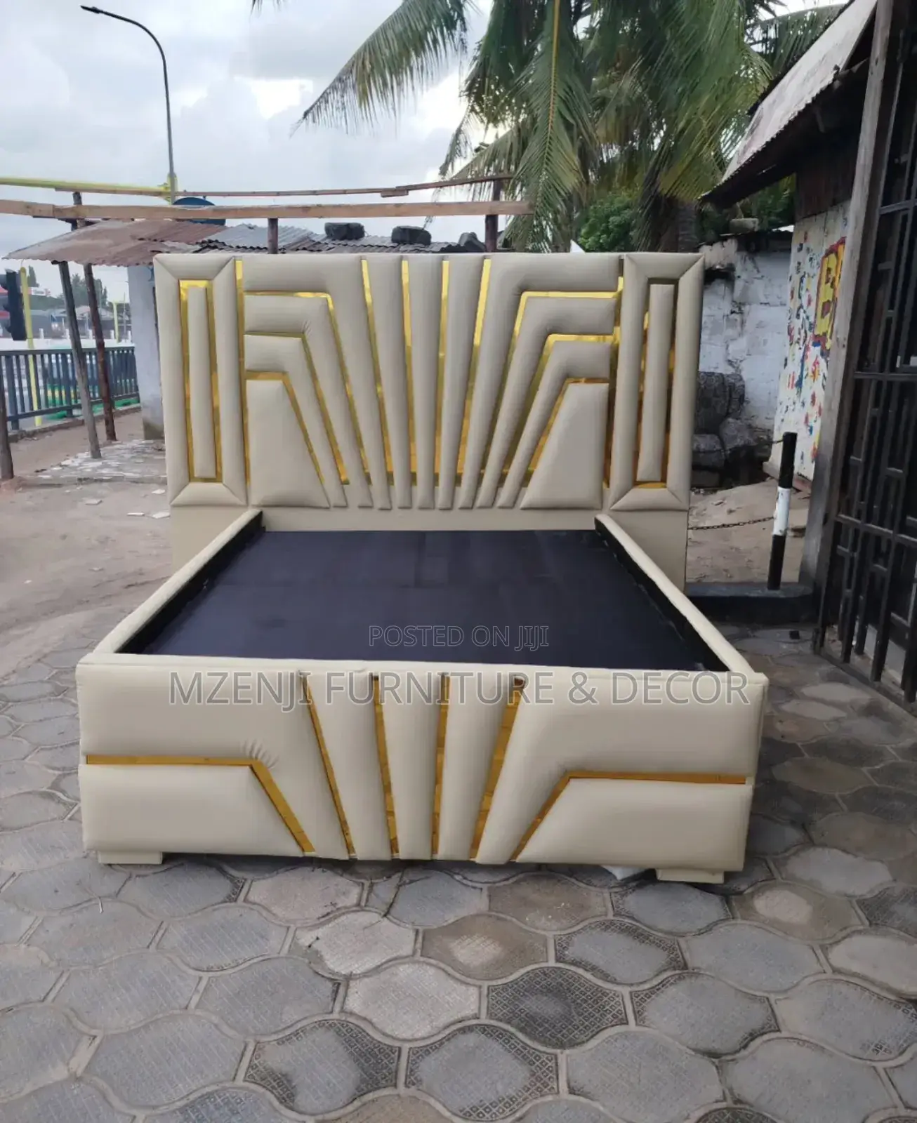 Kitanda Cha Sofa Cha Wave Style