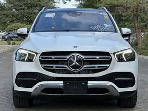 Mercedes-Benz GLE-Class 2019 White