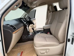 Toyota Land Cruiser Prado 2022 White