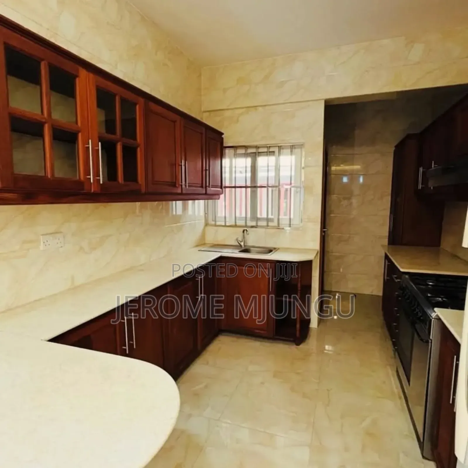 Furnished 3bdrm Villa in Masaki for rent