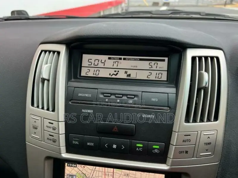 Toyota Harrier Multi Monitor ( Ac/Heater Contol Panel)