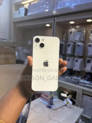 Apple iPhone 13 128 GB White