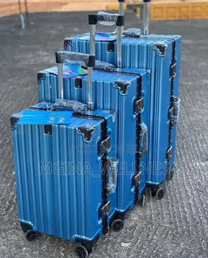 Traveling Bag (Cabin Pro Luggage) With Aluminum Material Set
