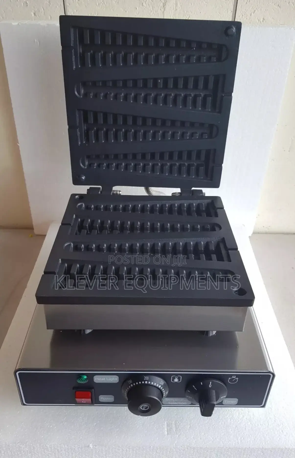 Commercial Pine Tree Waffle Maker