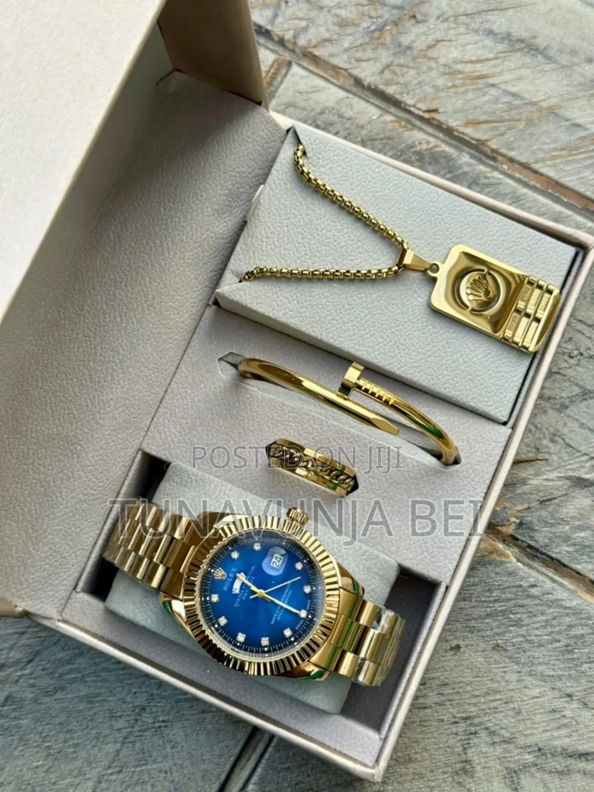 Men Full Set / Watch + Blacelets + Ring + Chain