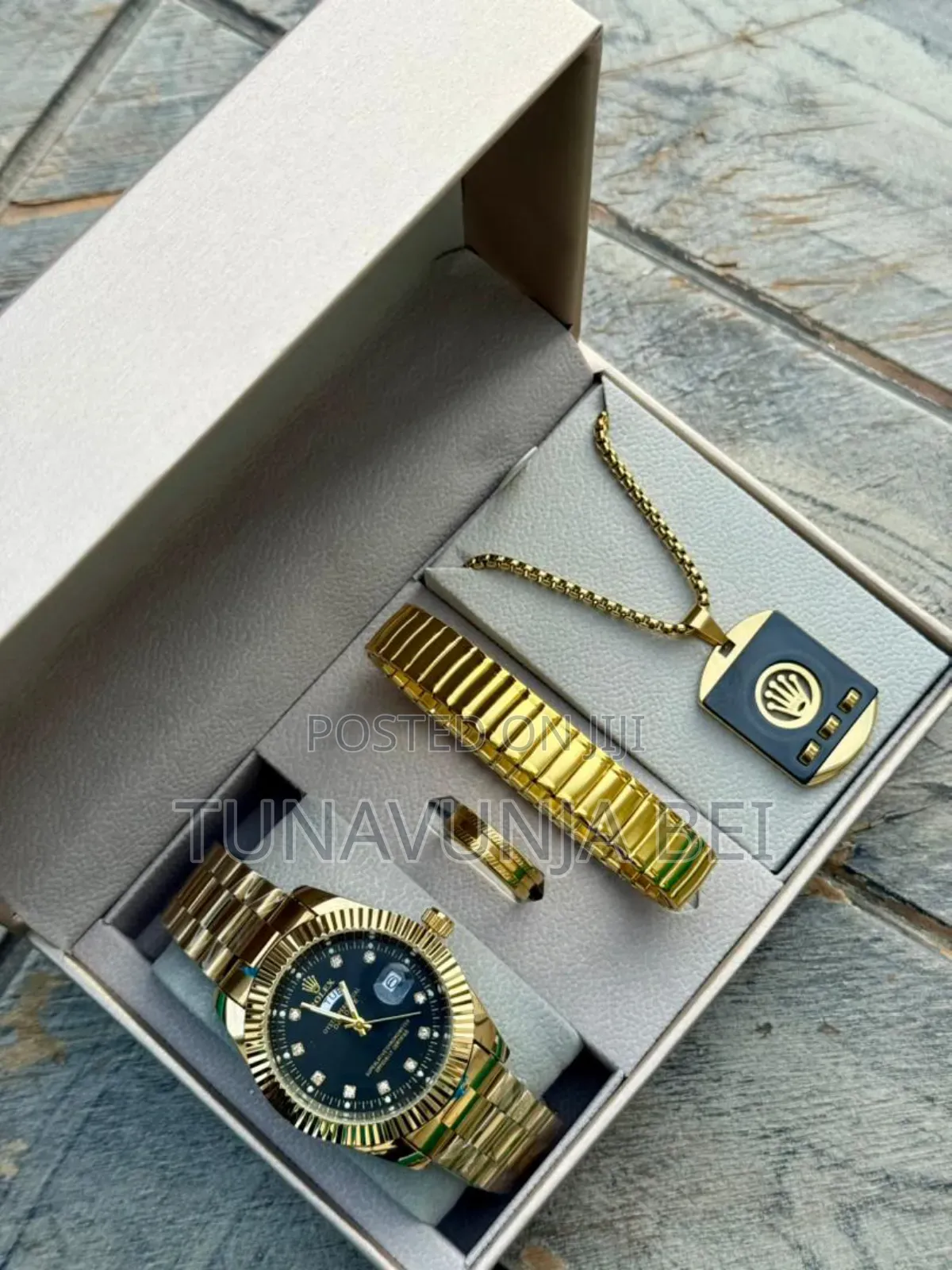 Men Full Set / Watch + Blacelets + Ring + Chain