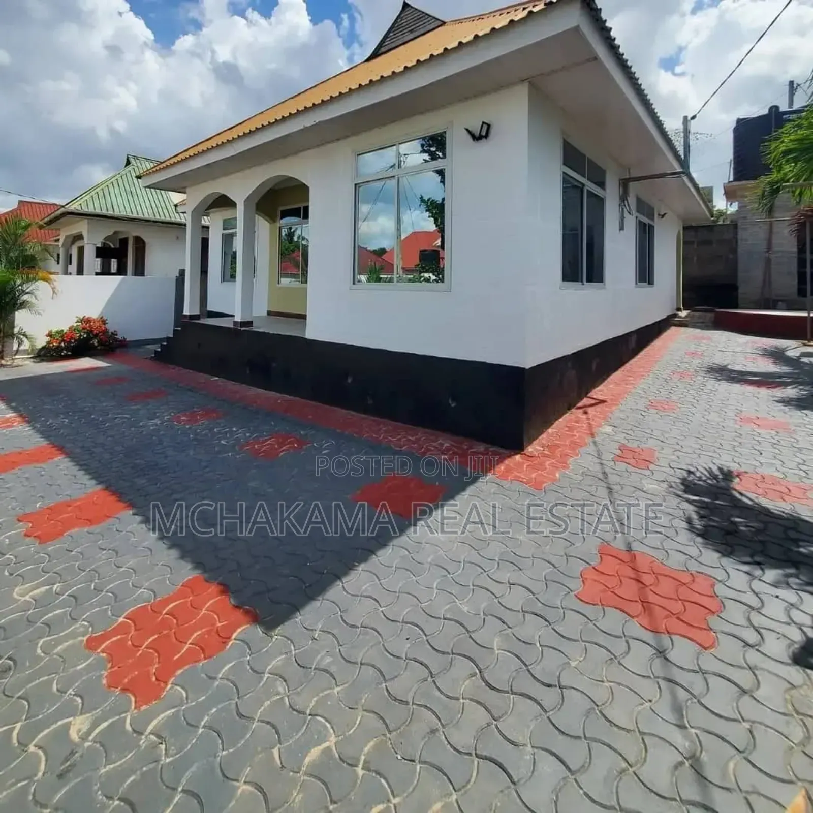3bdrm House in Yusuph Mchakama, Kinyerezi for sale