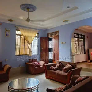 3bdrm House in Yusuph Mchakama, Ukonga for sale