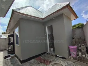4bdrm House in Yusuph Mchakama, Ukonga for sale