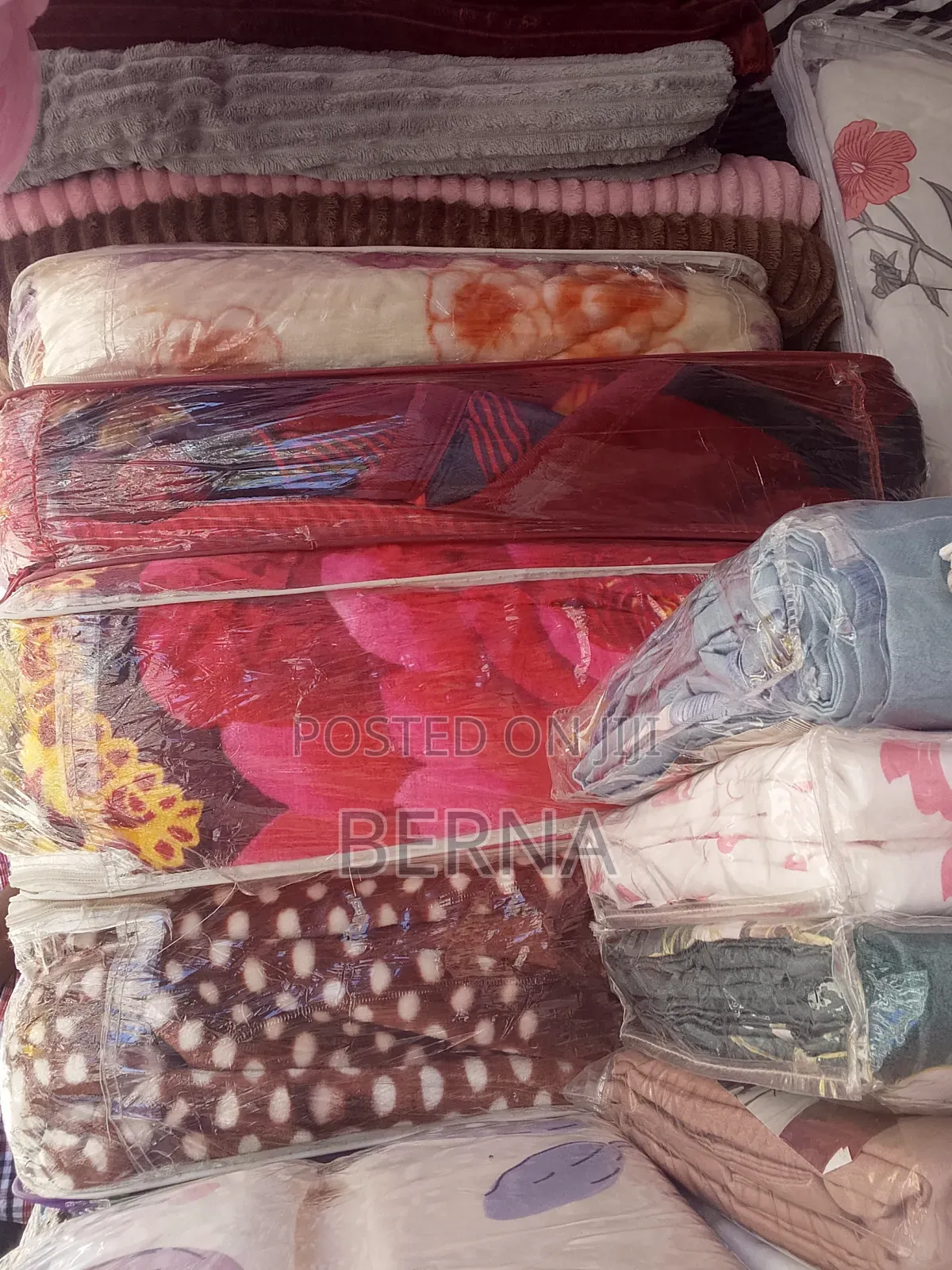 Blanketi Nzito Laini