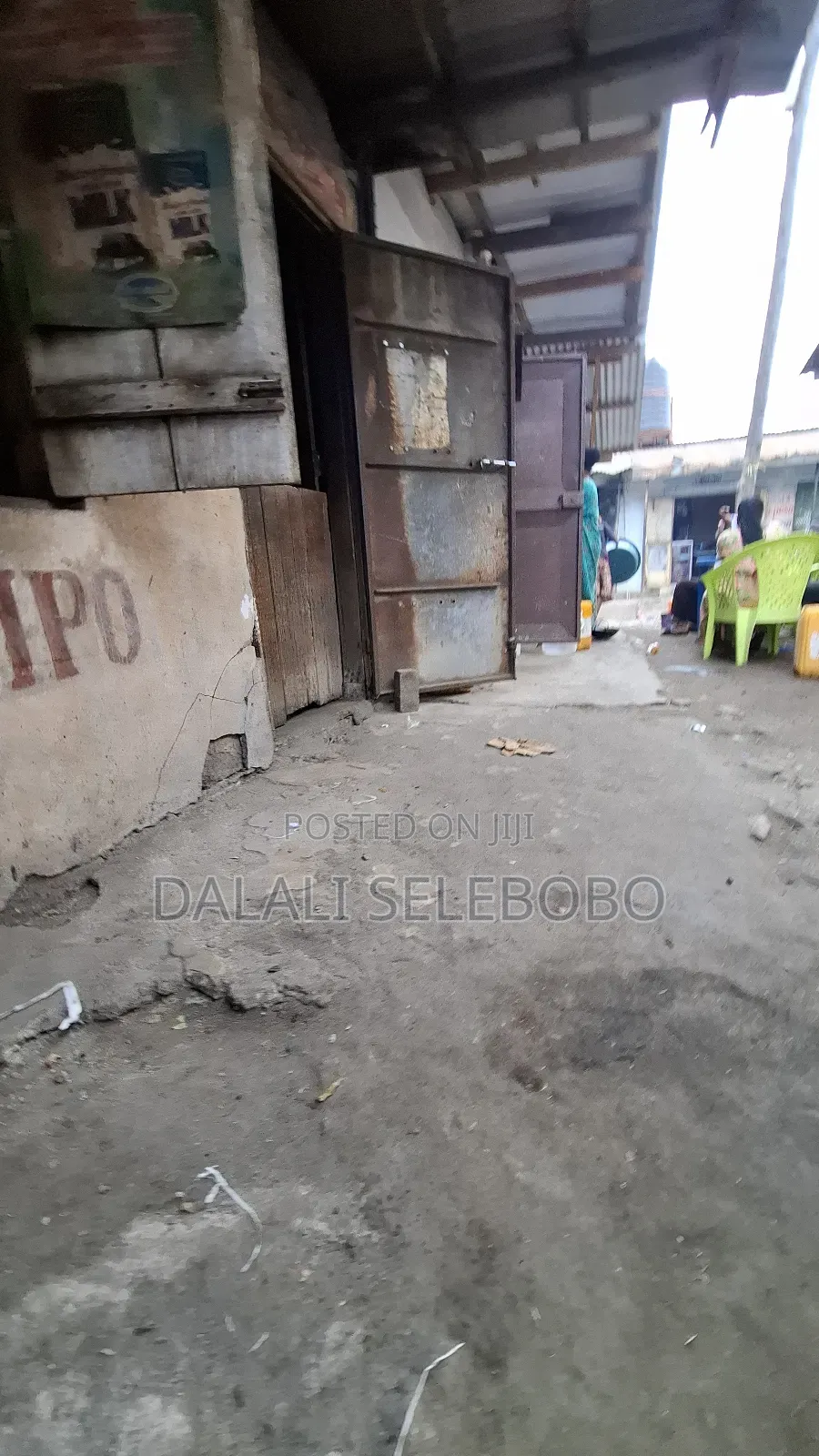 Shop With Store Sale at Shekilango Sokoni Full Population
