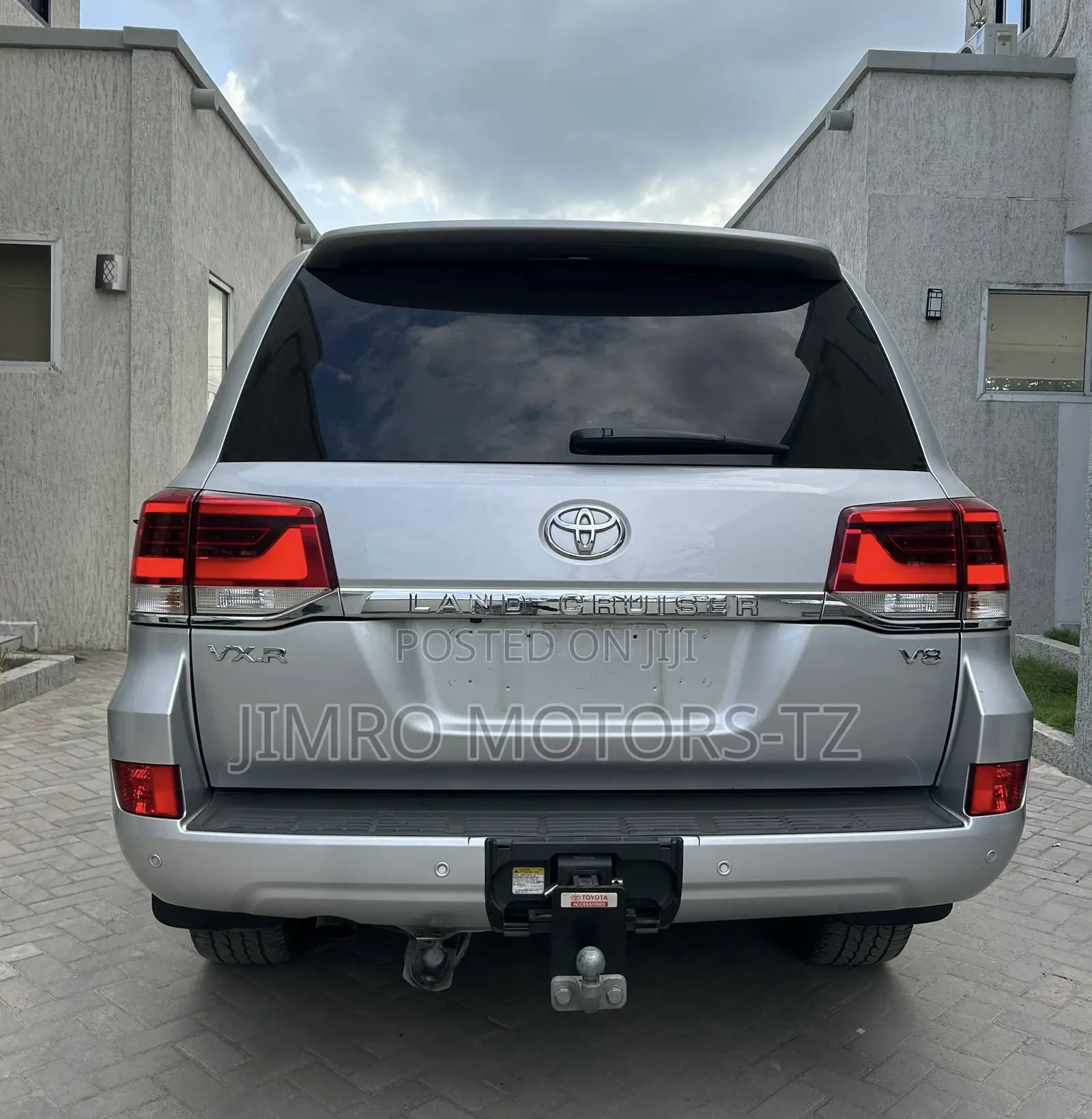 Toyota Land Cruiser 2018 Silver