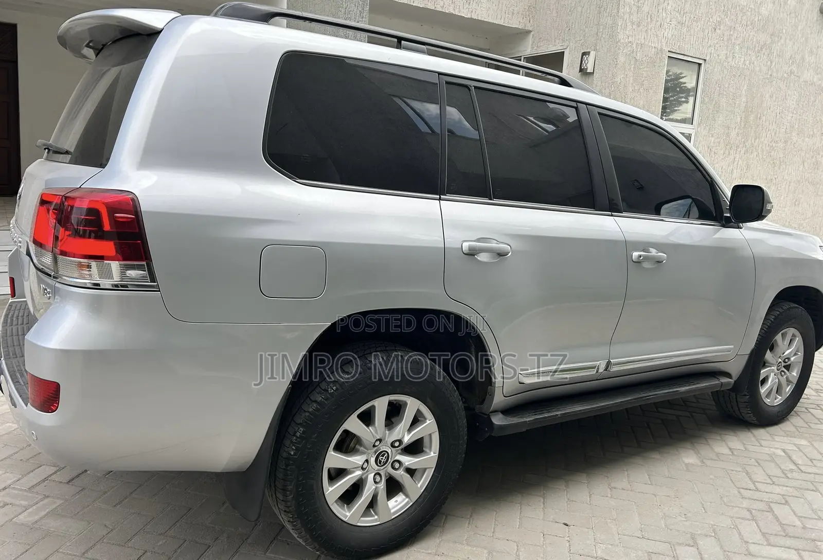 Toyota Land Cruiser 2018 Silver