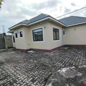 3bdrm House in Yusuph Mchakama, Ukonga for sale