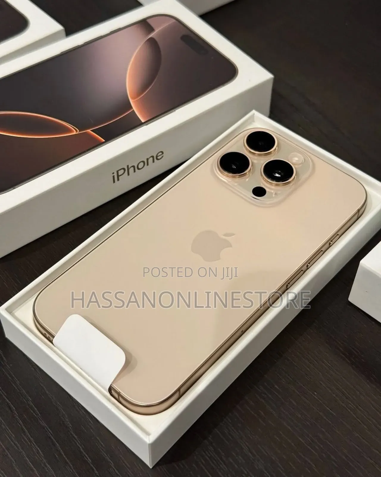 New Apple iPhone 16 Pro Max 256 GB Gold