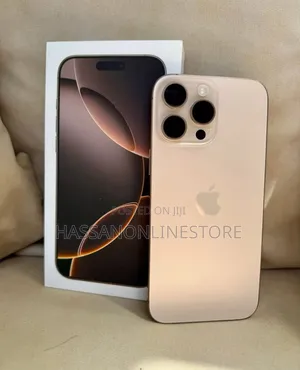 New Apple iPhone 16 Pro Max 256 GB Gold