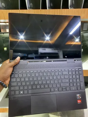 Laptop HP Envy X360 8GB AMD Ryzen 5 SSD 512GB