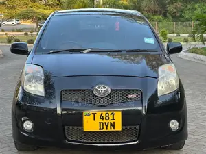 Toyota Vitz 2008 Black