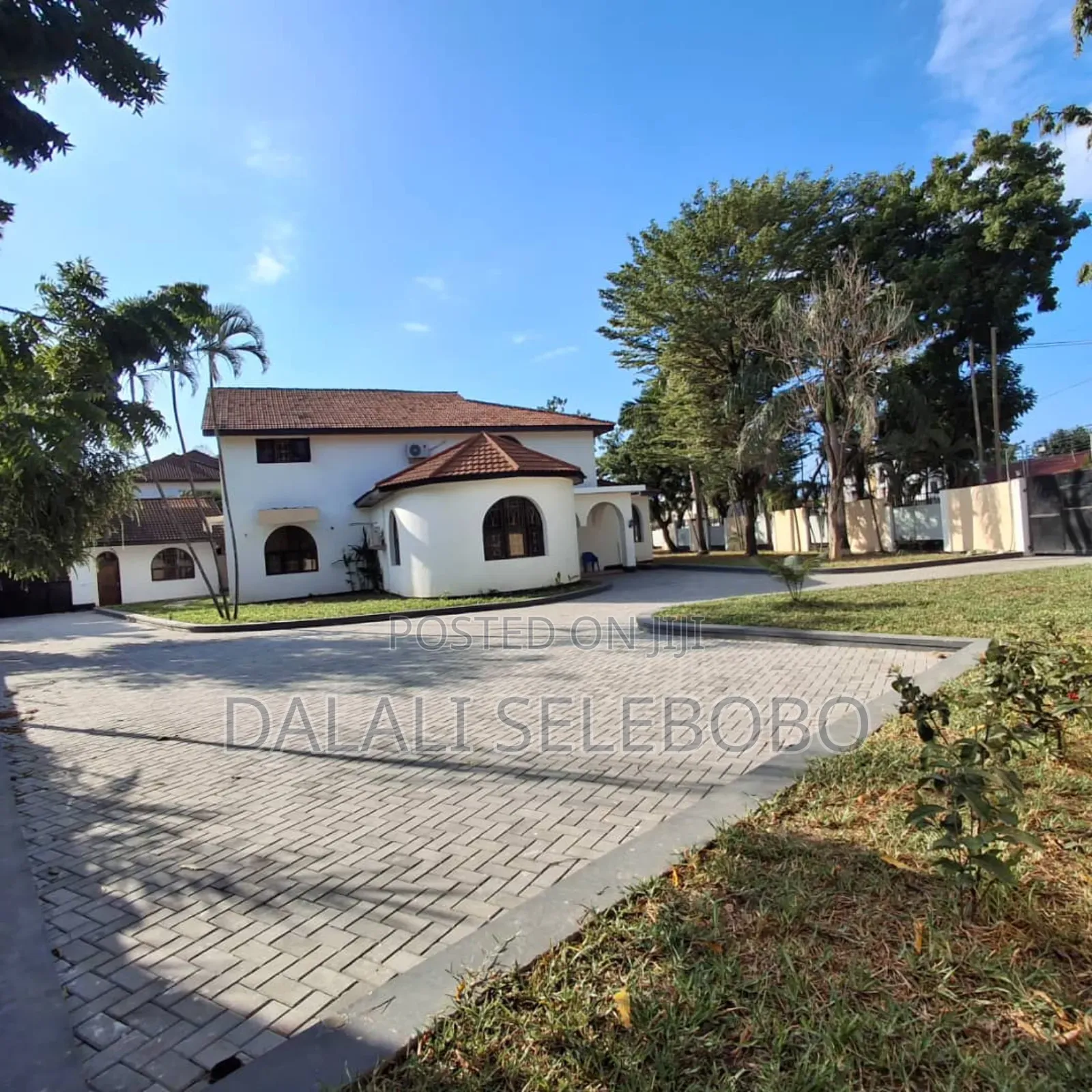 5bdrm Bungalow in Mbezi Beach Kwazena for rent