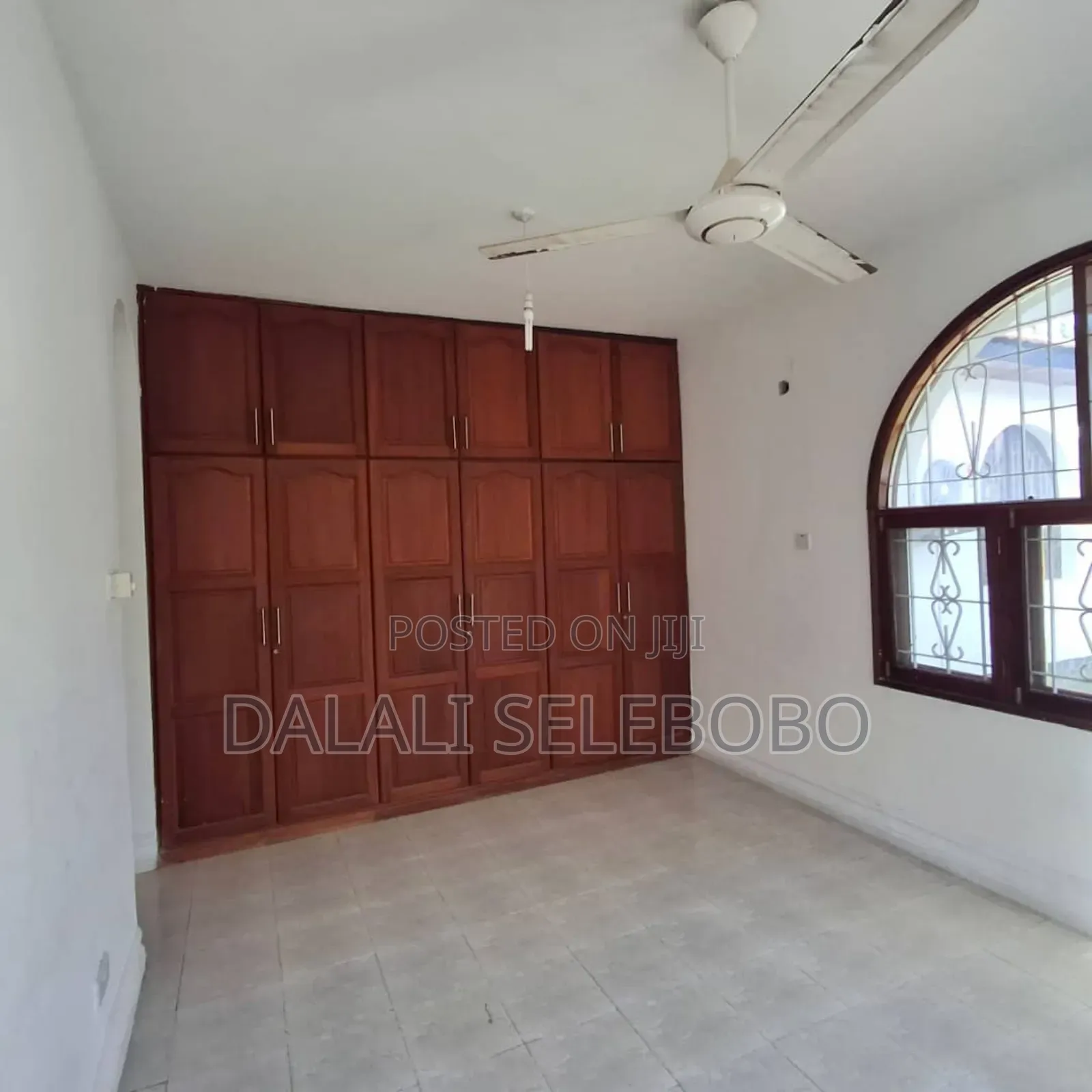 5bdrm Bungalow in Mbezi Beach Kwazena for rent