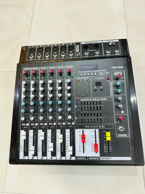 Professional Music Powered Mixer 6 Channels