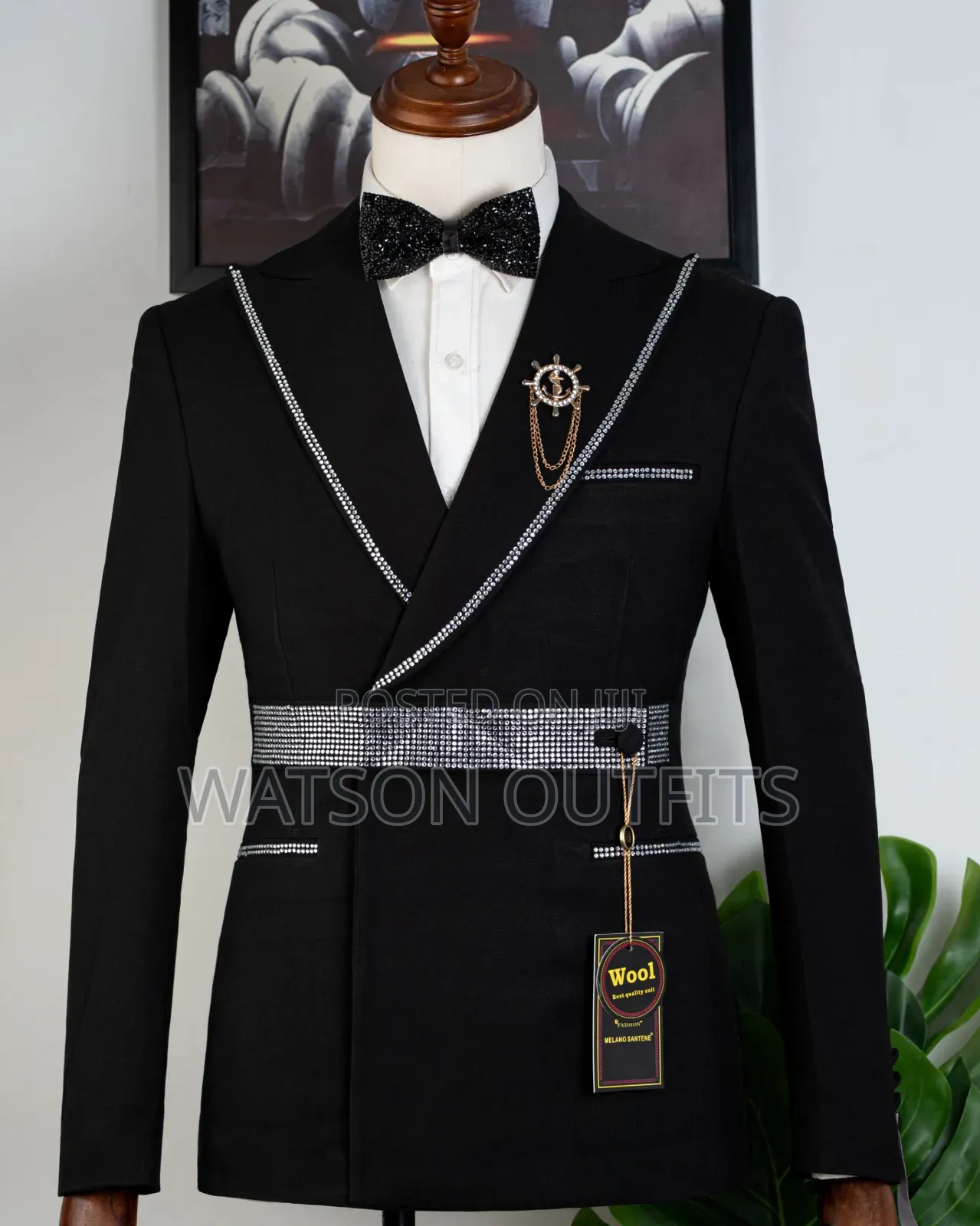 Suti Ya Wanaume or Male Fashion Suit in Top and Smart Looks