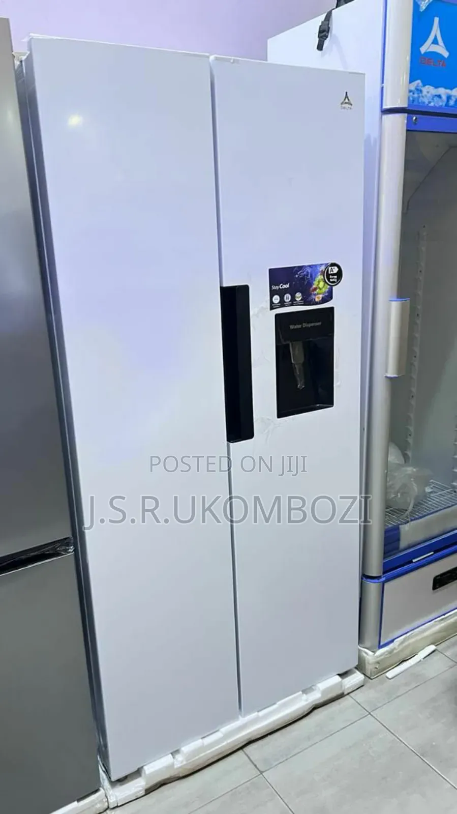Fridge With Water Dispenser