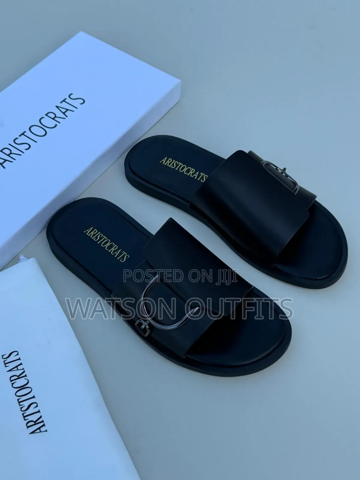 Sandals Hot Na Official Za Aristocrats Brand