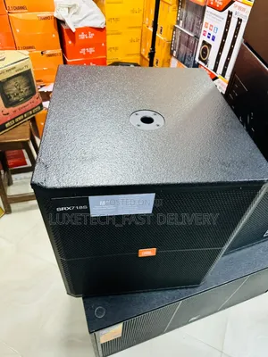 JBL Srx718s Professional 18-Inch Subwoofer – Clean Deep Bass