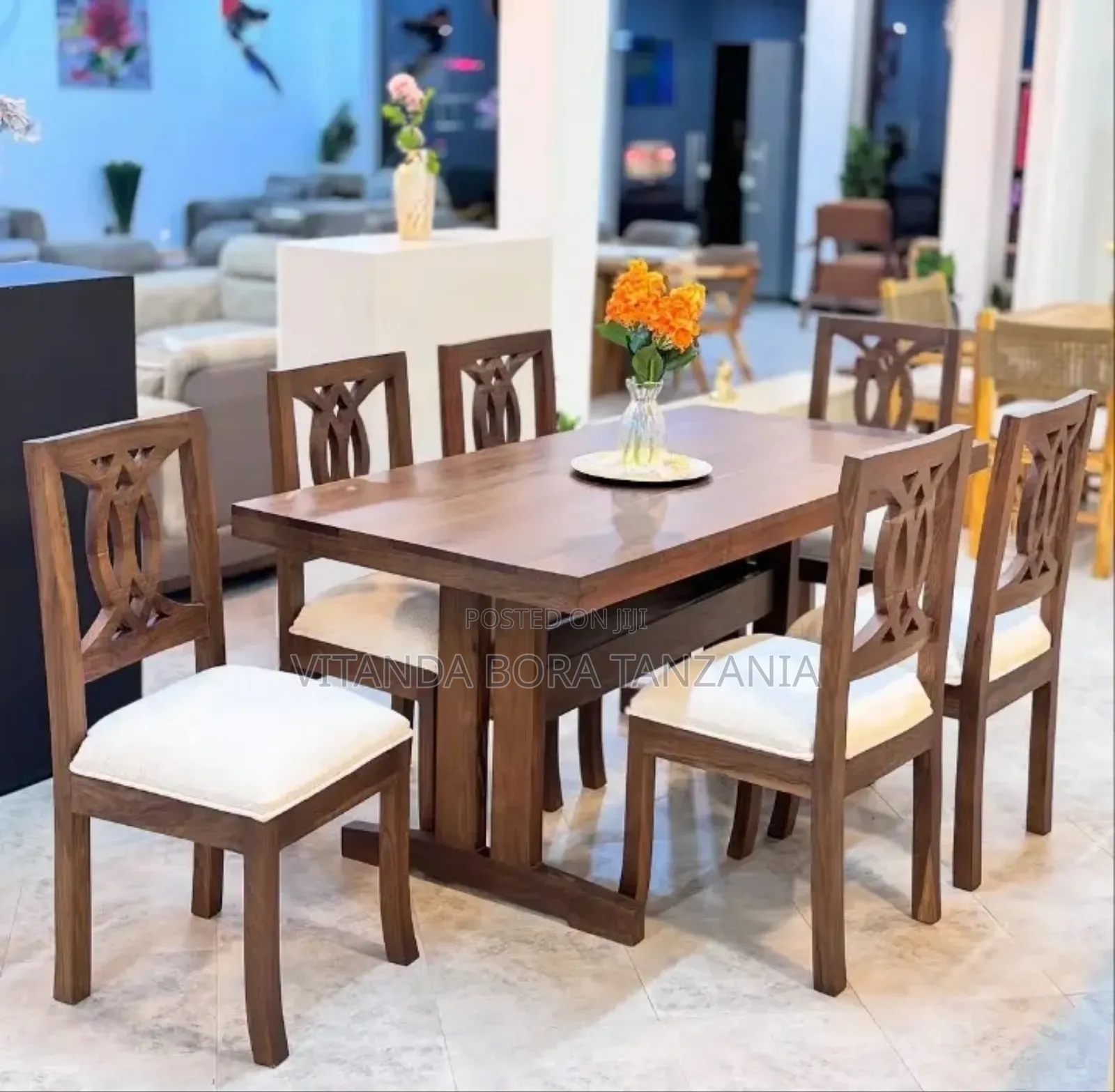 Dining Table Kali Sana
