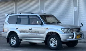 Toyota Land Cruiser Prado 2001 Silver