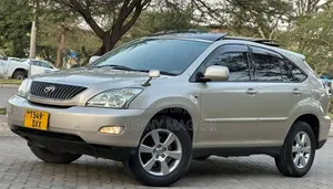 Toyota Harrier 2004 Silver