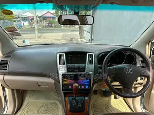 Toyota Harrier 2005 White